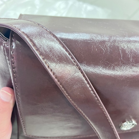 Vintage Chocolate Brown Shoulder Bag | Classic & Elegant - Picture 11 of 16